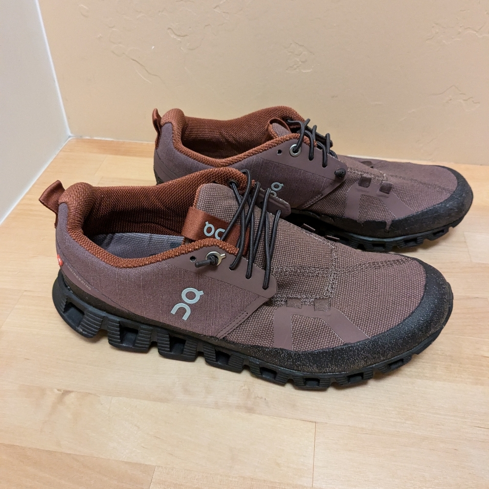 On Running Cloud Dip Women's Size 7.5